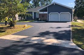 Best Custom Driveway Design  in Tonawanda, NY